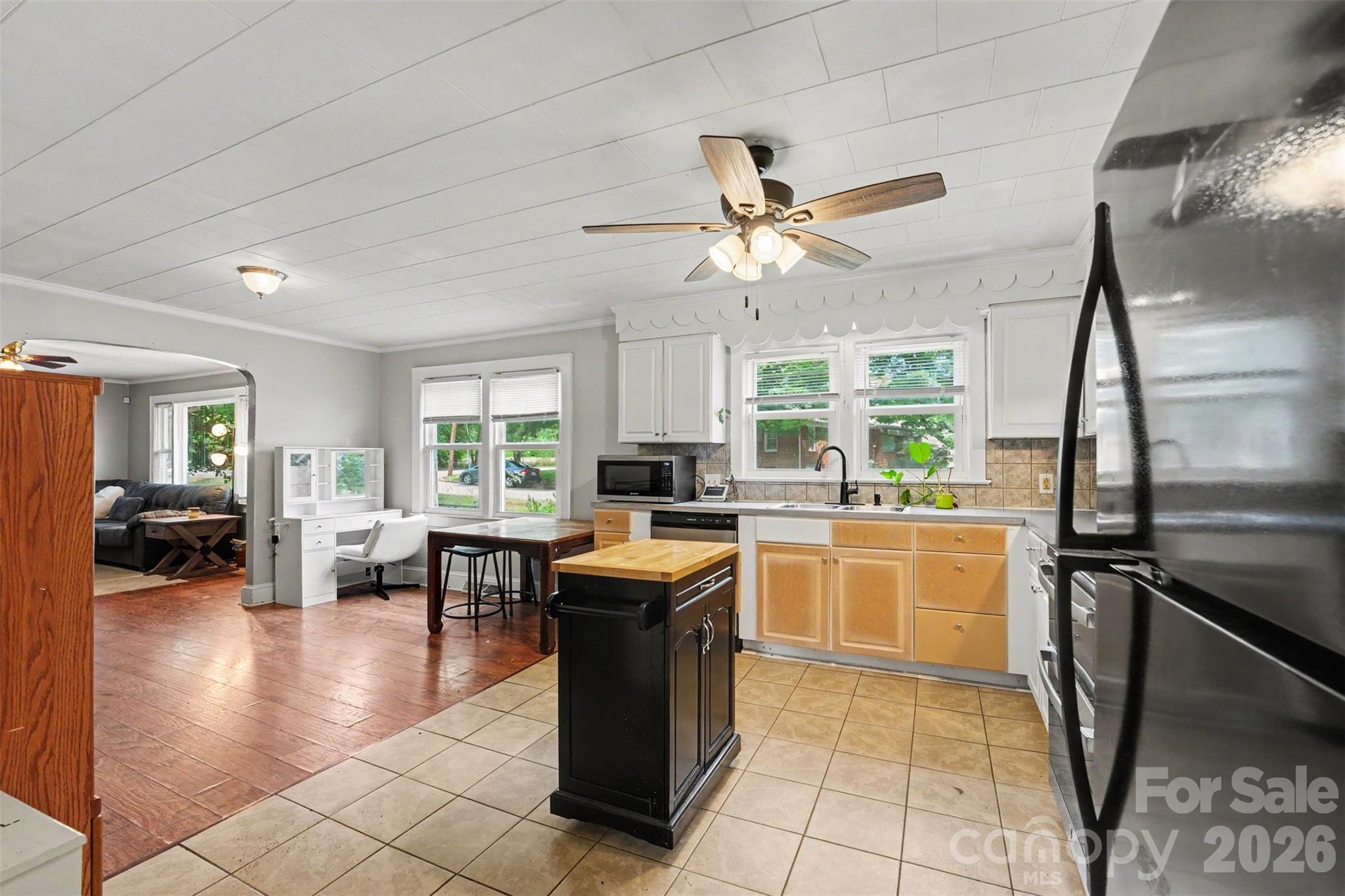 2039 Cline Street Statesville NC 28677