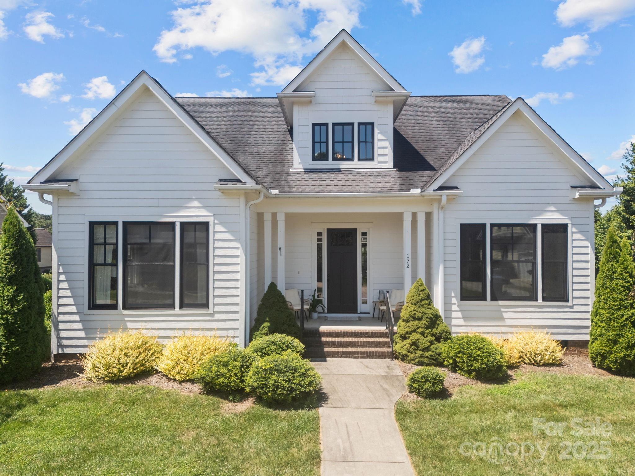 172 Birchbark Drive Mills River NC 28759