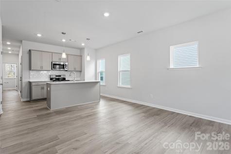 5831 Tuckaseegee Road Charlotte NC 28208