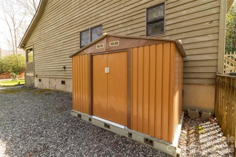 106 Cabin Creek Road Sylva NC 28779