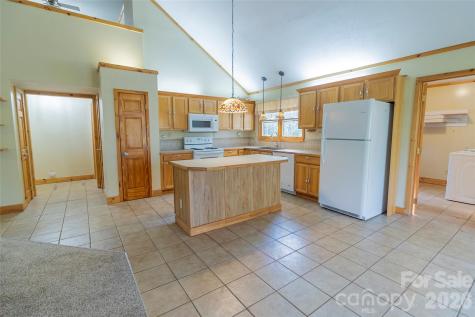 106 Cabin Creek Road Sylva NC 28779