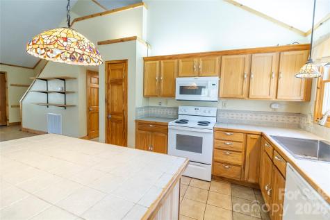 106 Cabin Creek Road Sylva NC 28779