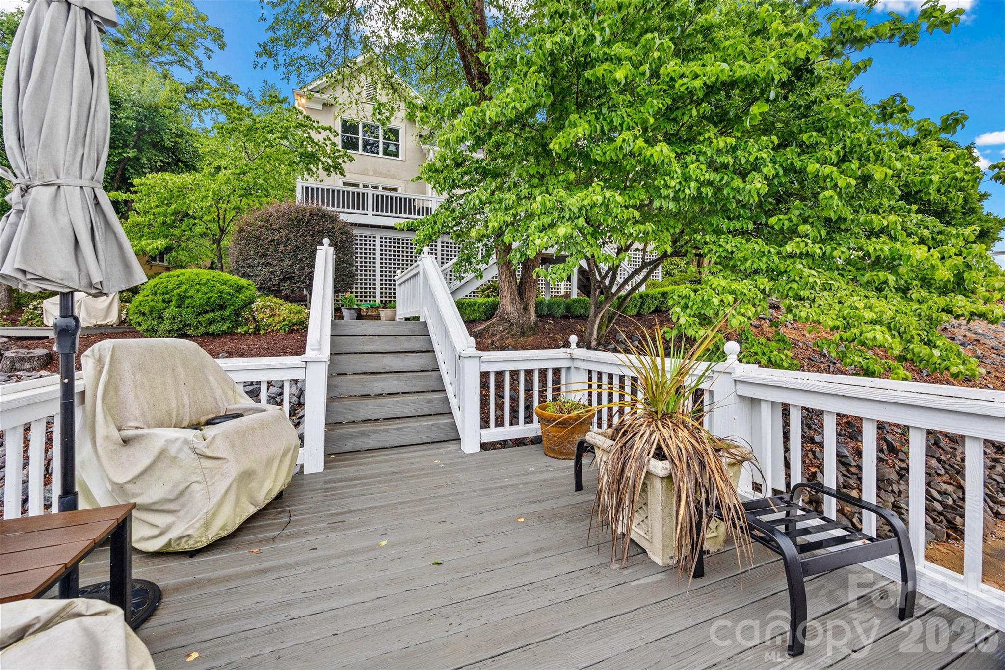 15901 Riverpointe Drive Charlotte NC 28278
