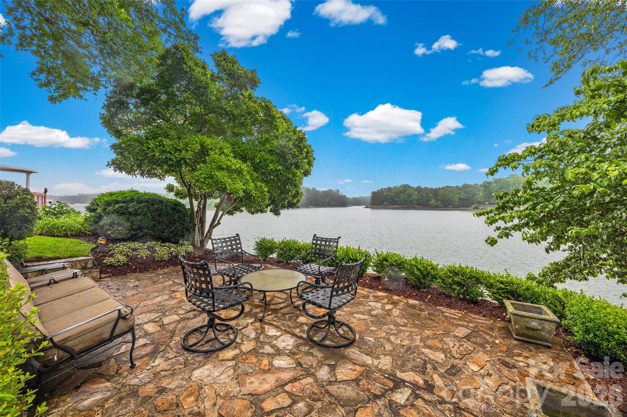 15901 Riverpointe Drive Charlotte NC 28278