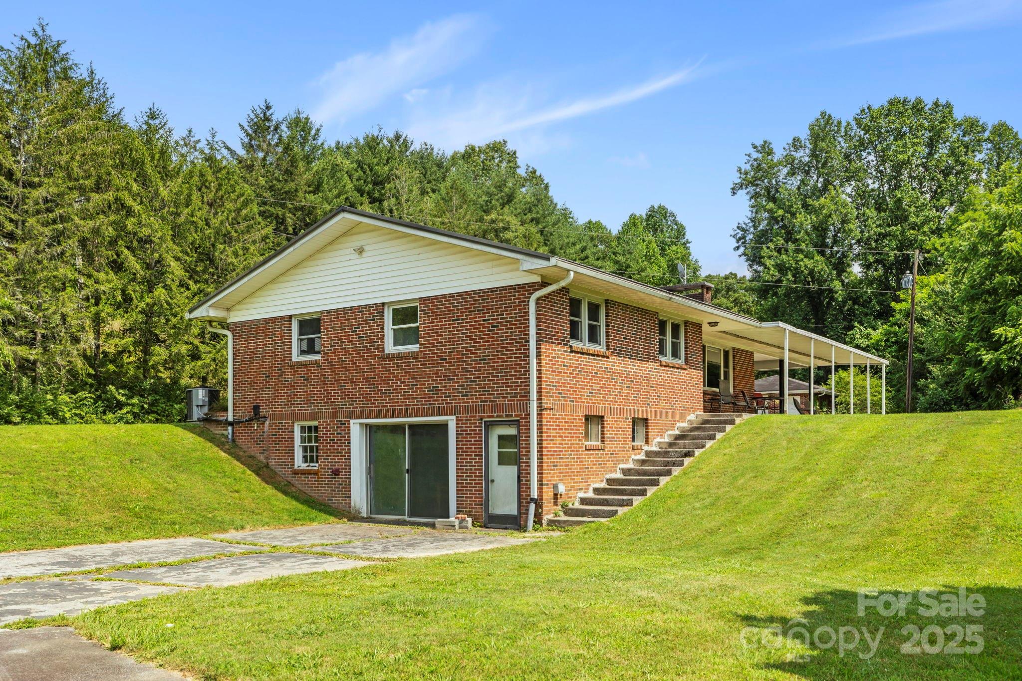 100 Nimitz Drive Brevard NC 28712