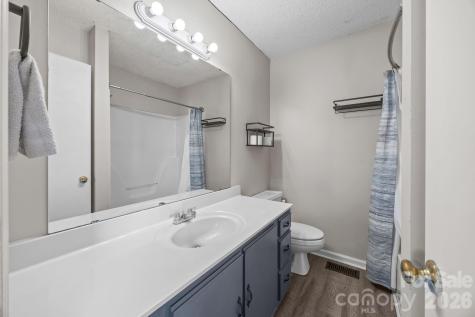 1010 Oakmont Court Salisbury NC 28146
