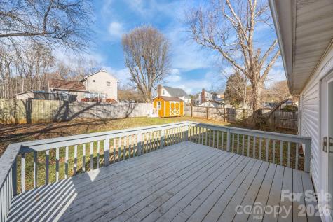 1010 Oakmont Court Salisbury NC 28146