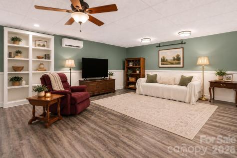 60 Hawks Pointe Lane Weaverville NC 28787