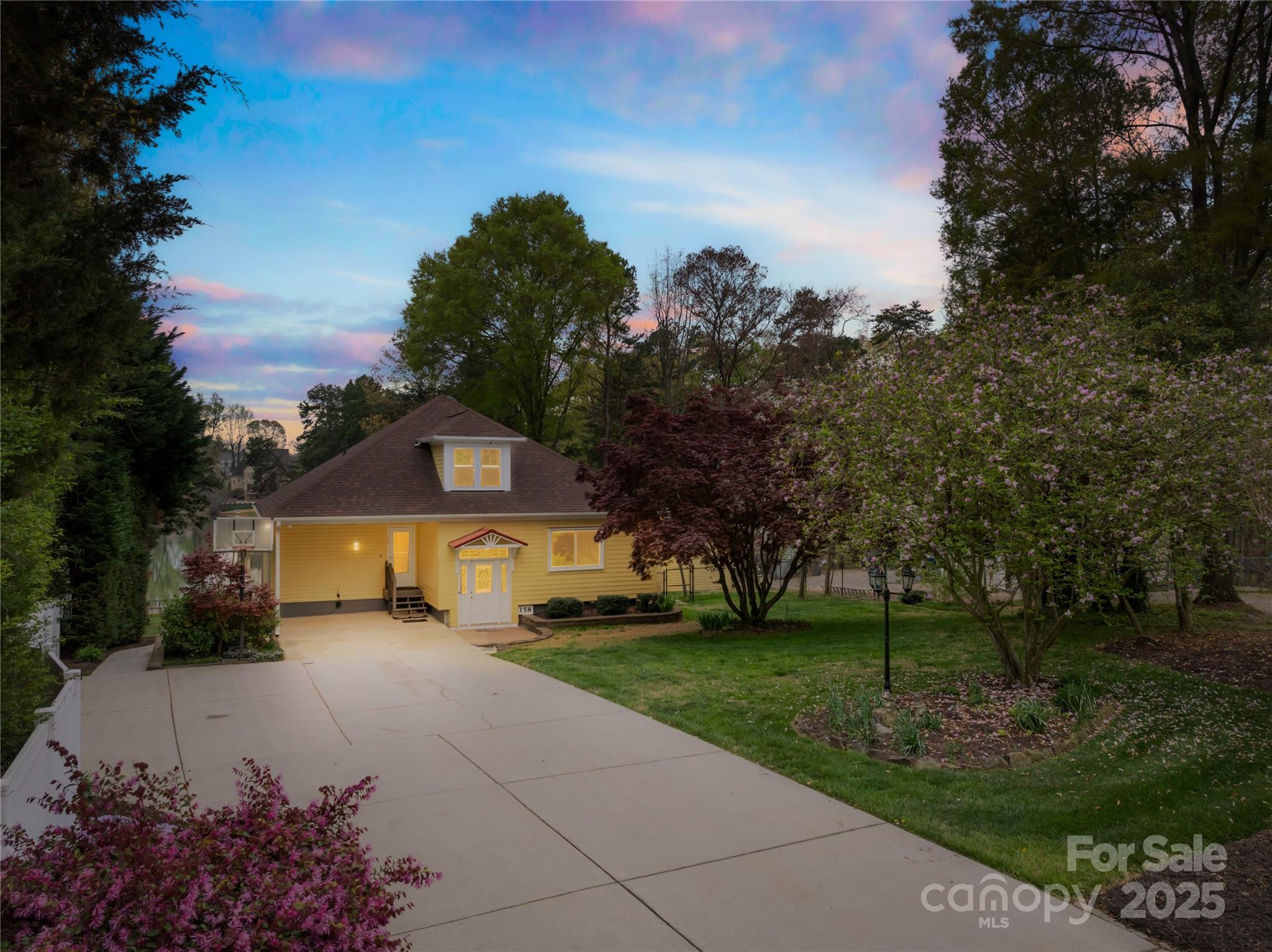 158 Regency Road Mooresville NC 28117