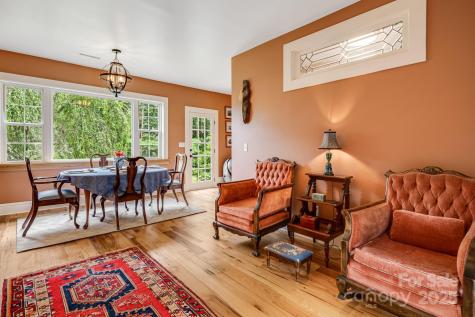 52 Shorewood Drive Asheville NC 28804