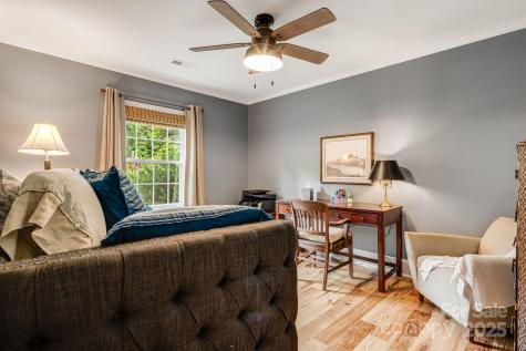 52 Shorewood Drive Asheville NC 28804