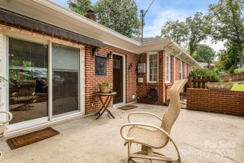 52 Shorewood Drive Asheville NC 28804