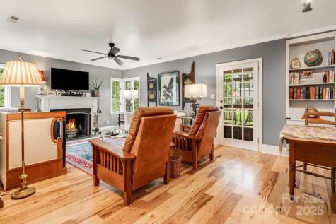 52 Shorewood Drive Asheville NC 28804