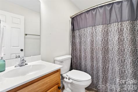 18 Yarrow Meadow Drive Weaverville NC 28787