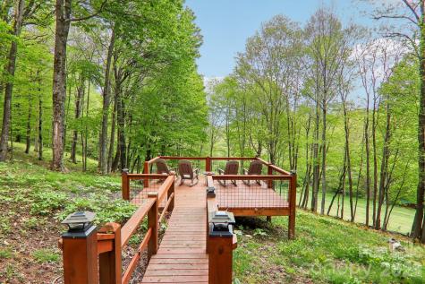 101 Oak Ridge Court Mars Hill NC 28754