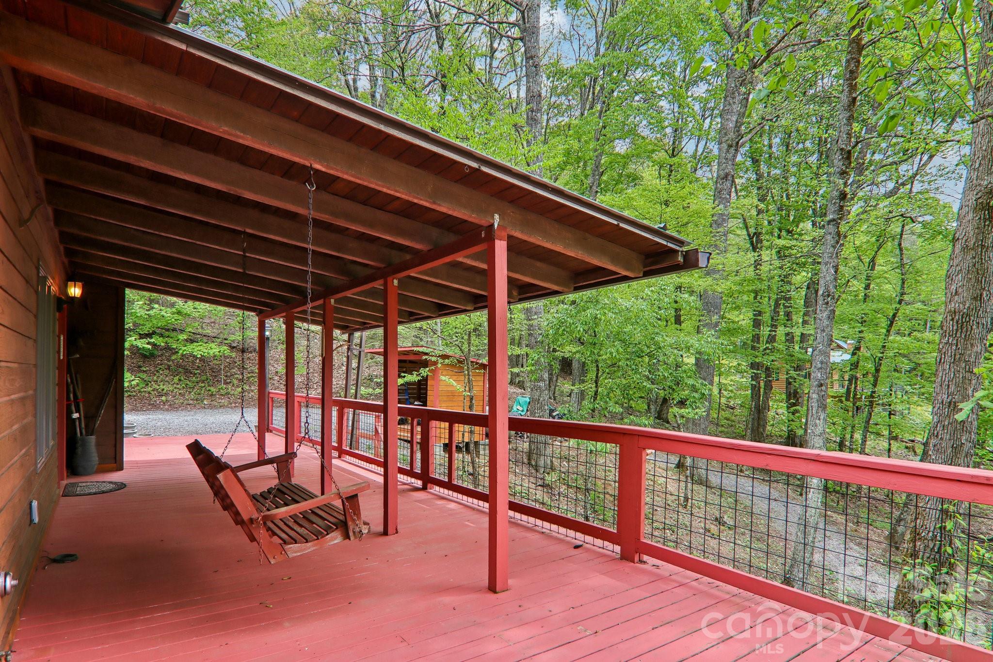 101 Oak Ridge Court Mars Hill NC 28754