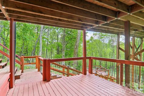 101 Oak Ridge Court Mars Hill NC 28754