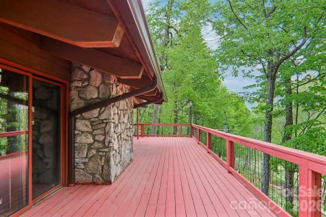 101 Oak Ridge Court Mars Hill NC 28754
