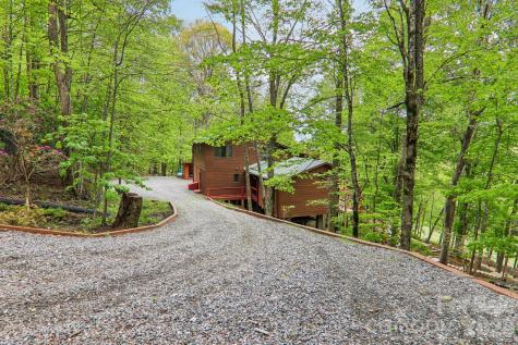 101 Oak Ridge Court Mars Hill NC 28754