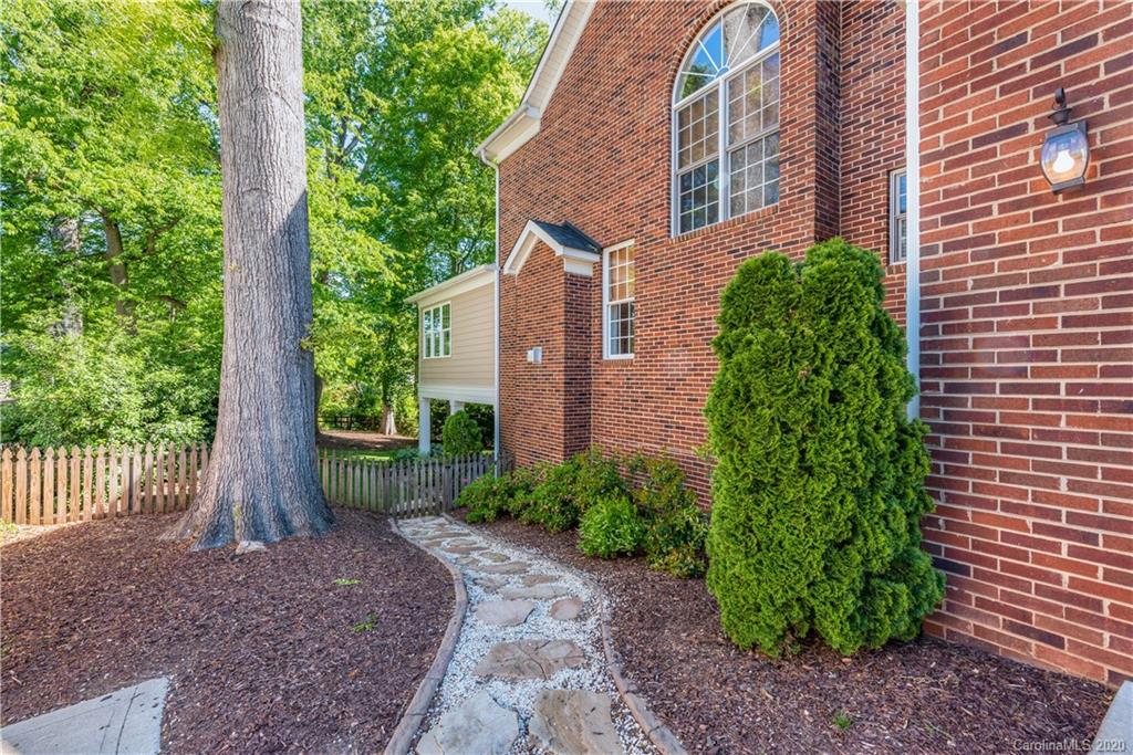 1315 Lilac Road Charlotte NC 28209