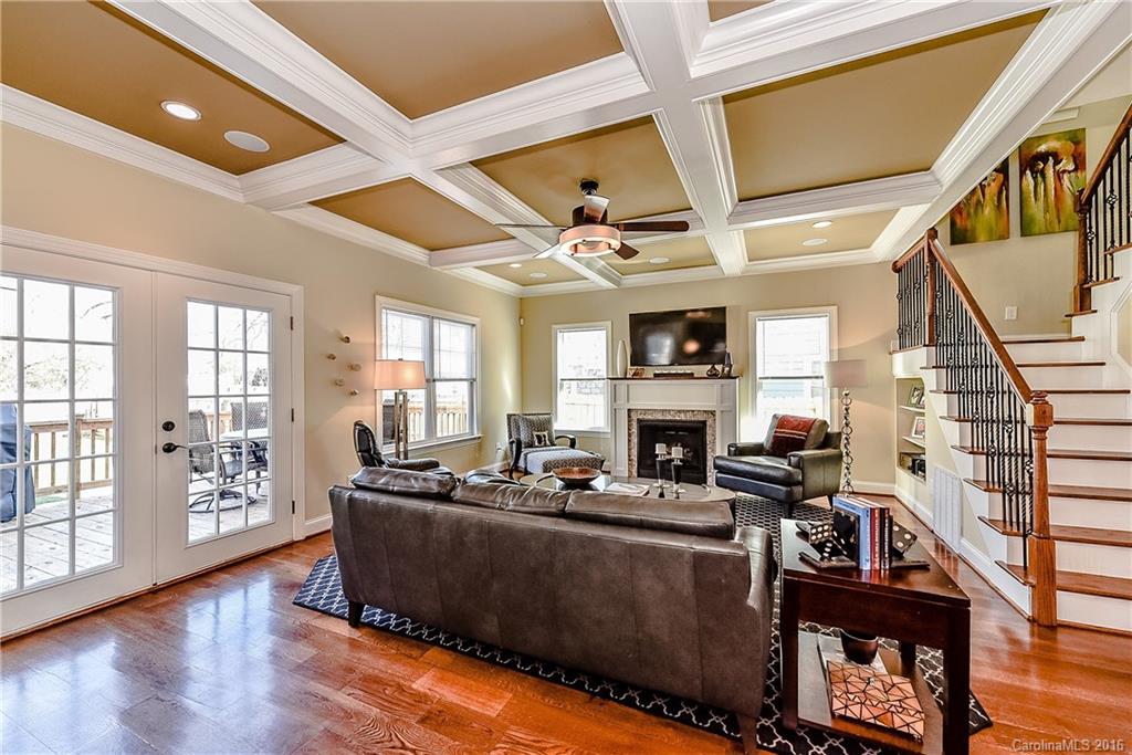 445 Melbourne Court Charlotte NC 28209