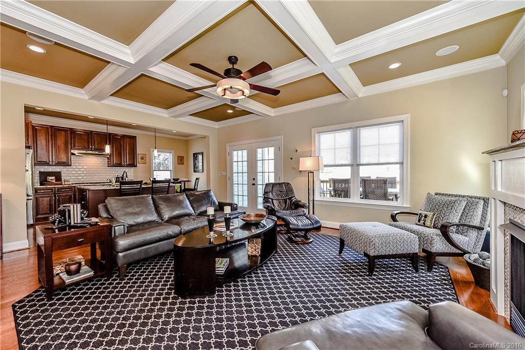 445 Melbourne Court Charlotte NC 28209