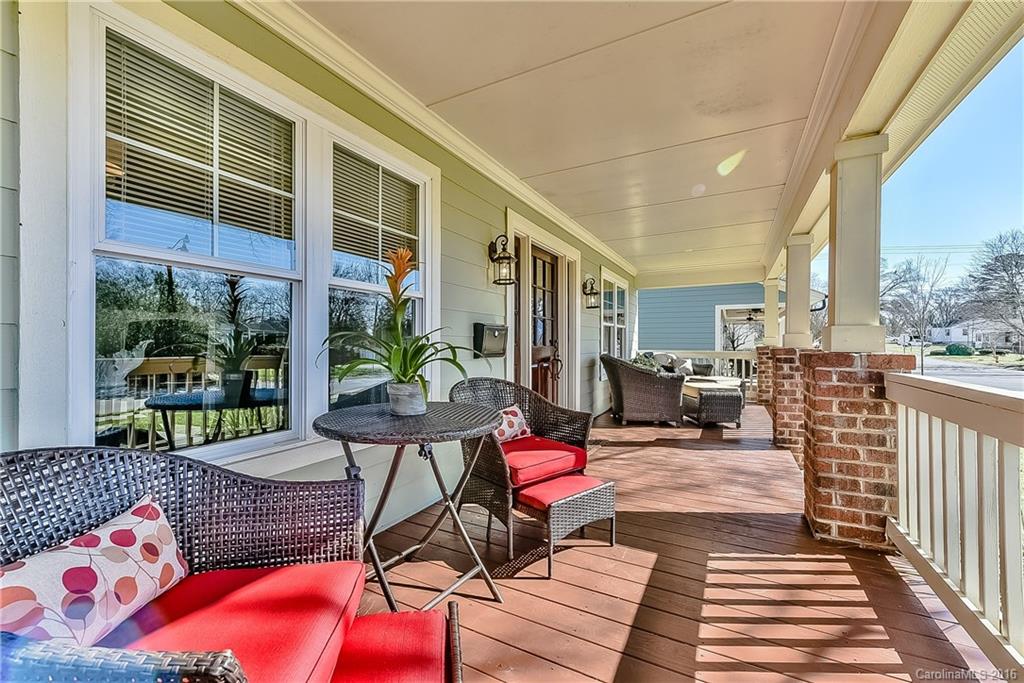 445 Melbourne Court Charlotte NC 28209