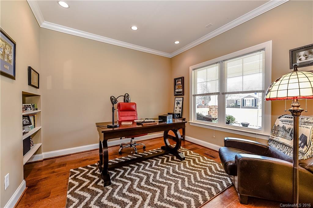 445 Melbourne Court Charlotte NC 28209