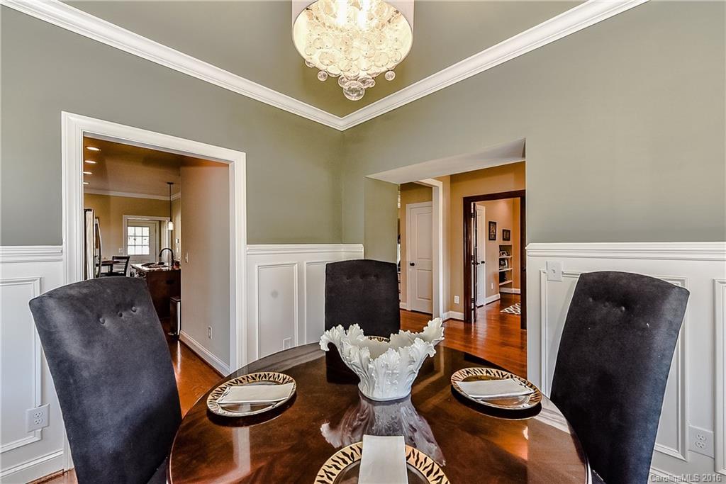 445 Melbourne Court Charlotte NC 28209