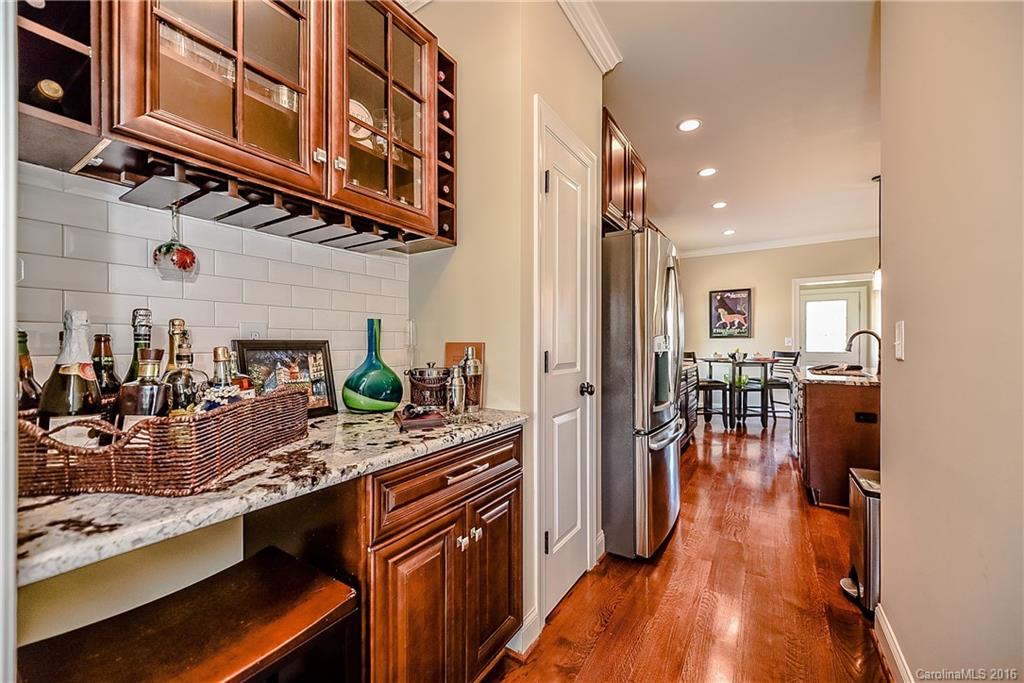 445 Melbourne Court Charlotte NC 28209