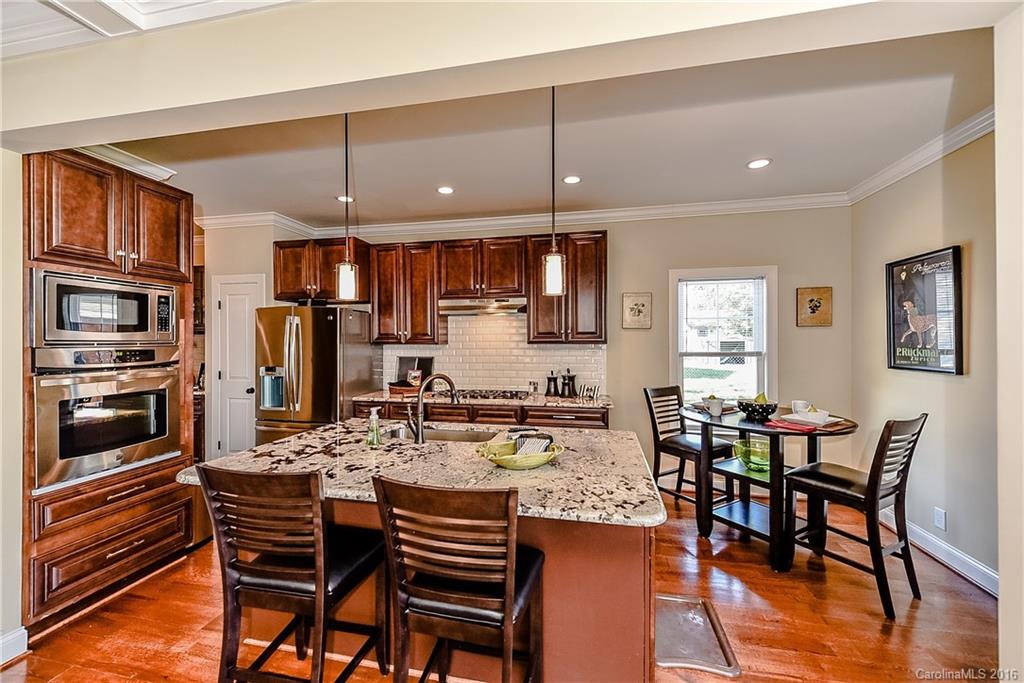 445 Melbourne Court Charlotte NC 28209