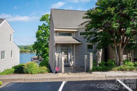 14527 Waterside Drive Charlotte NC 28278