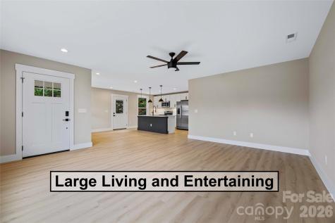 14 Knox Road Black Mountain NC 28711