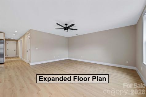 14 Knox Road Black Mountain NC 28711