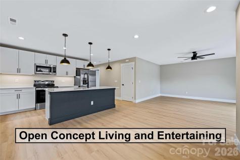 14 Knox Road Black Mountain NC 28711