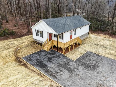 14 Knox Road Black Mountain NC 28711