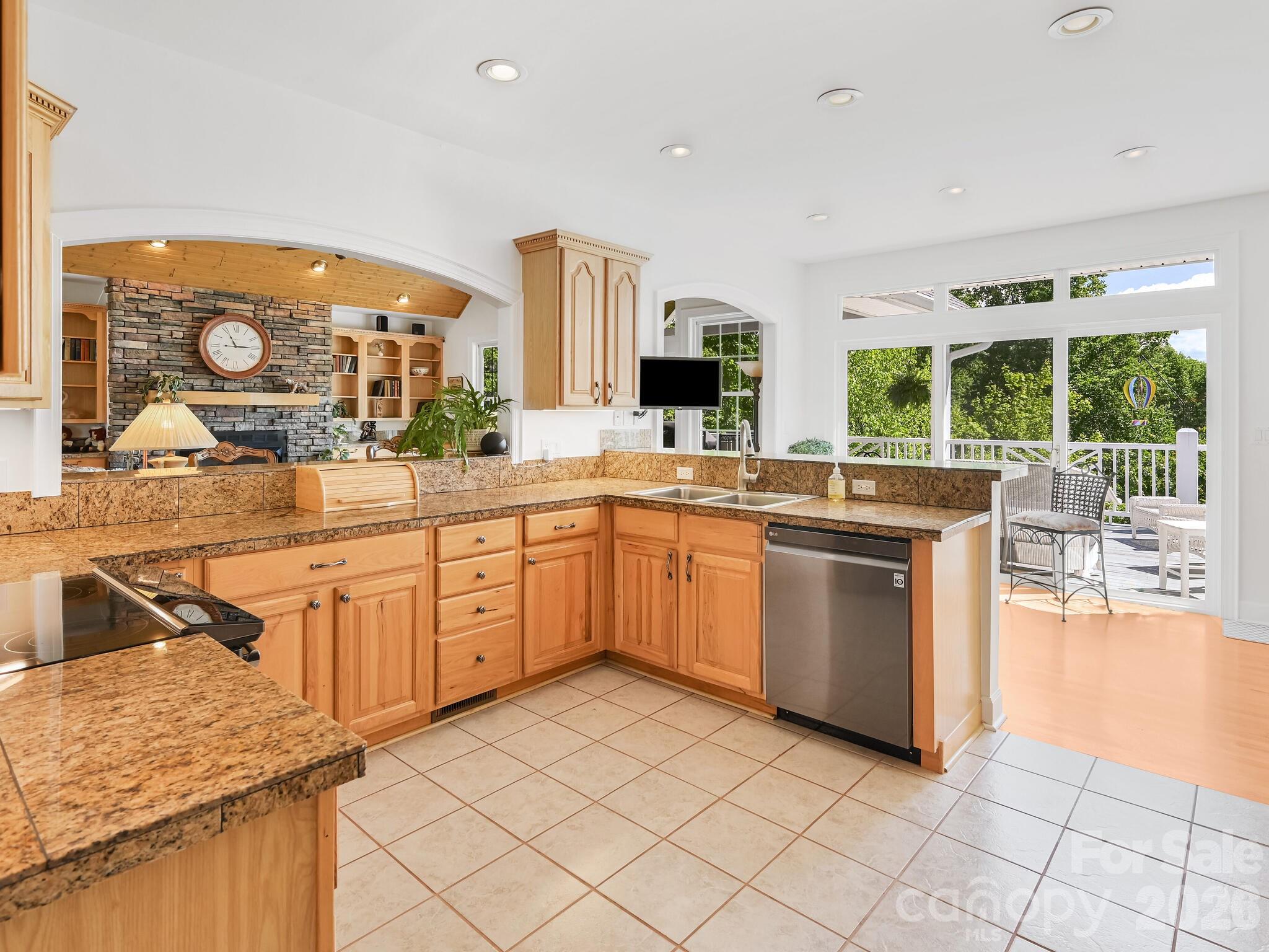 105 Spring Path Hendersonville NC 28739
