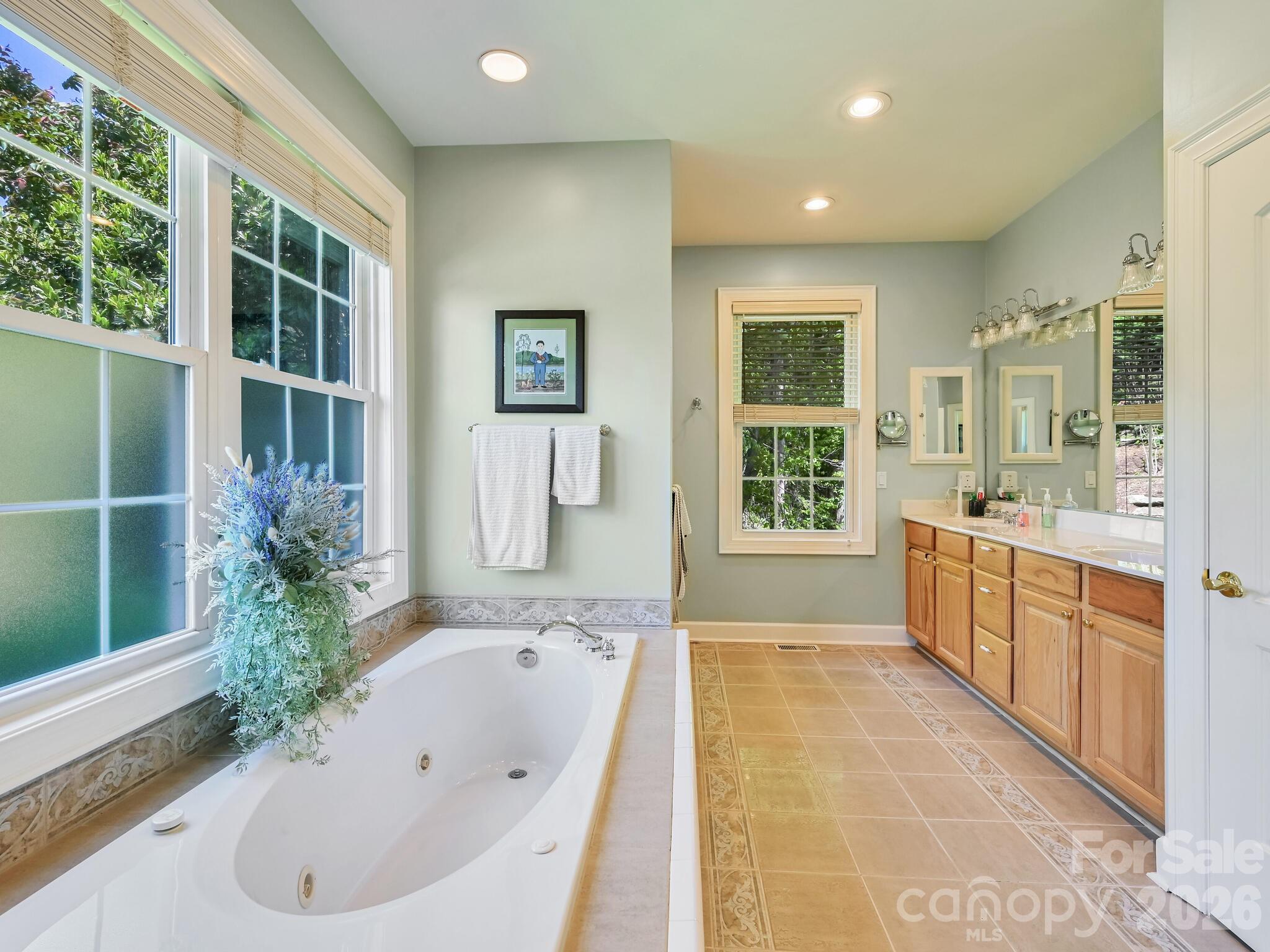 105 Spring Path Hendersonville NC 28739