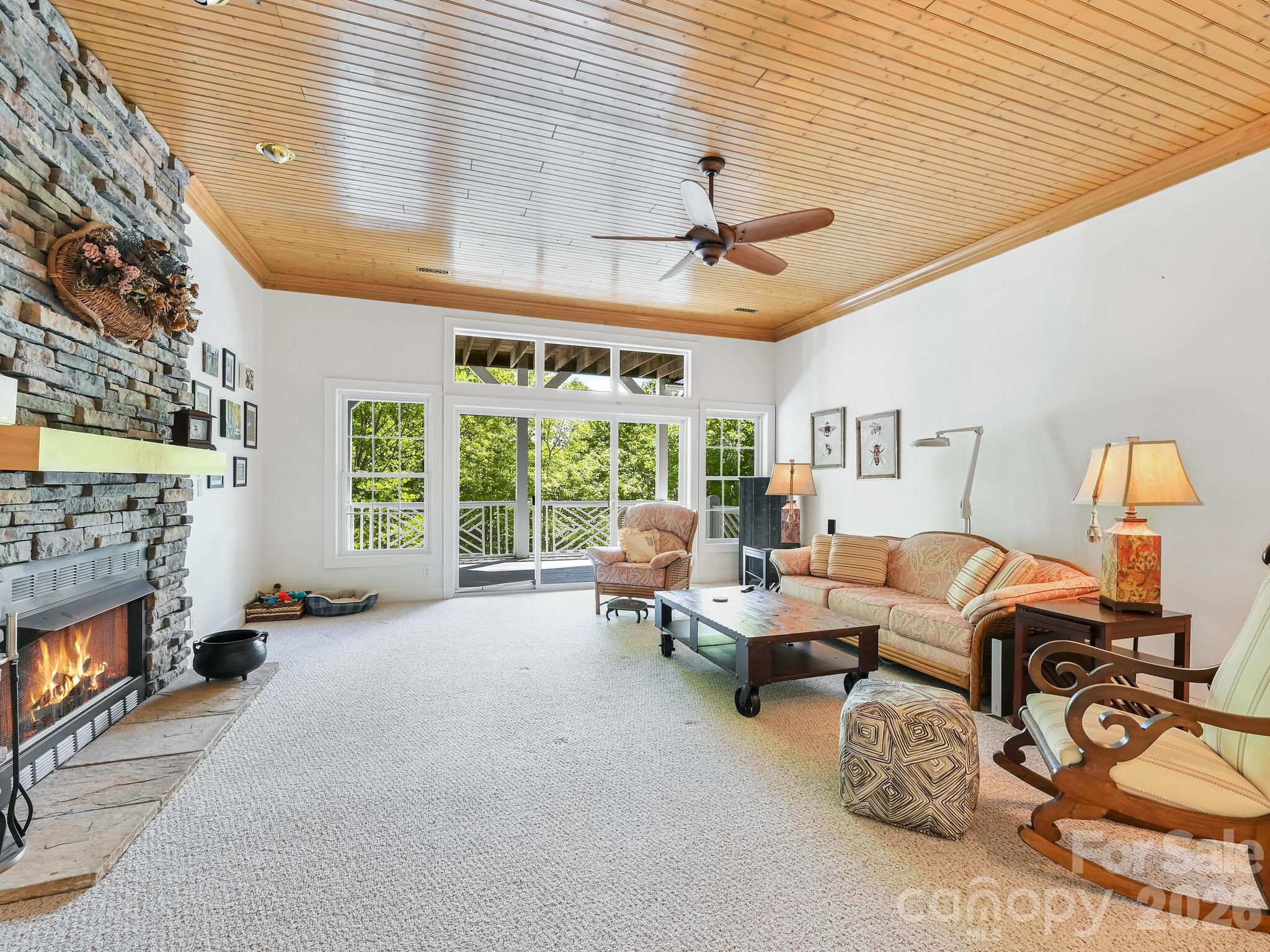 105 Spring Path Hendersonville NC 28739