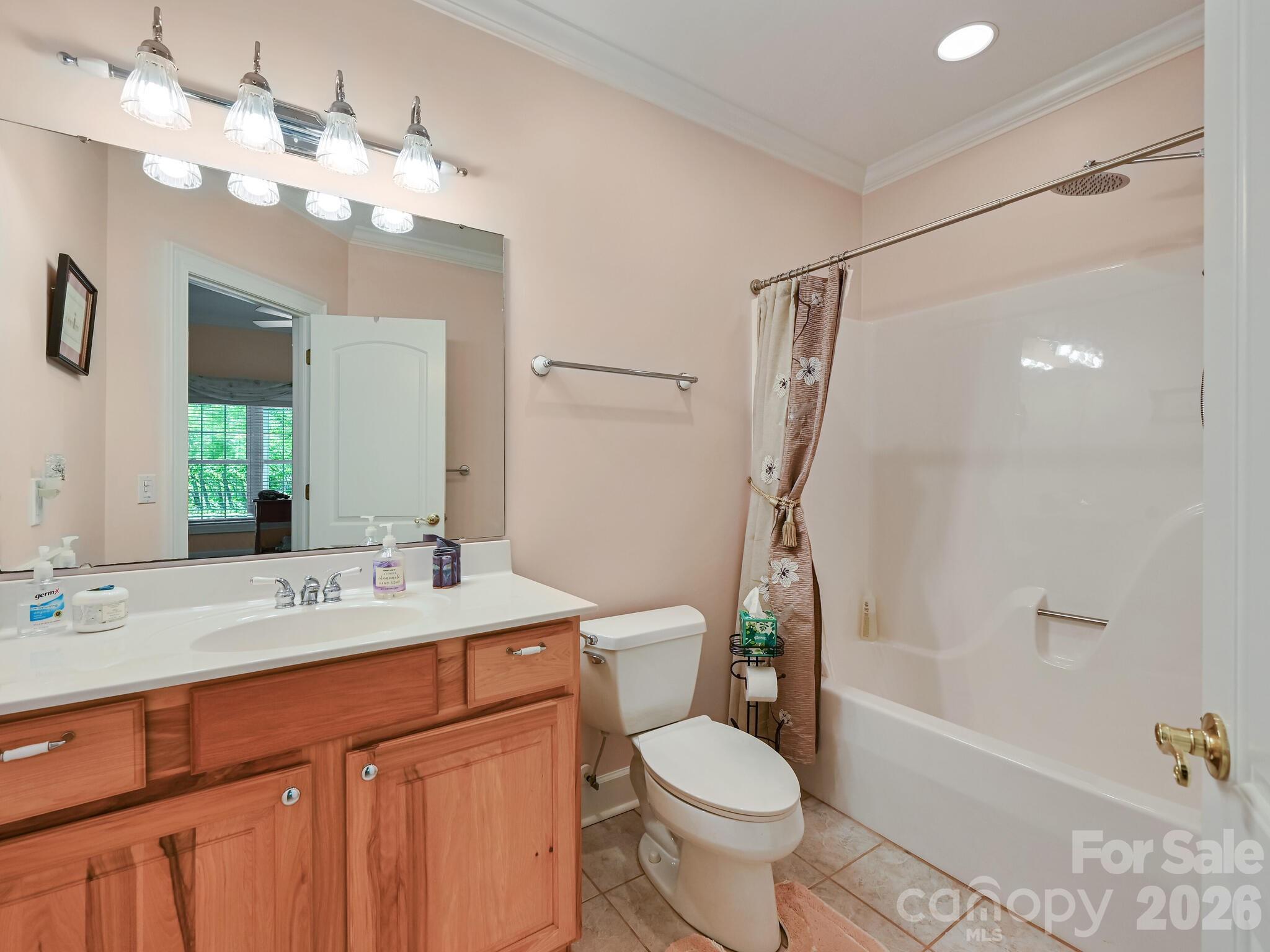105 Spring Path Hendersonville NC 28739