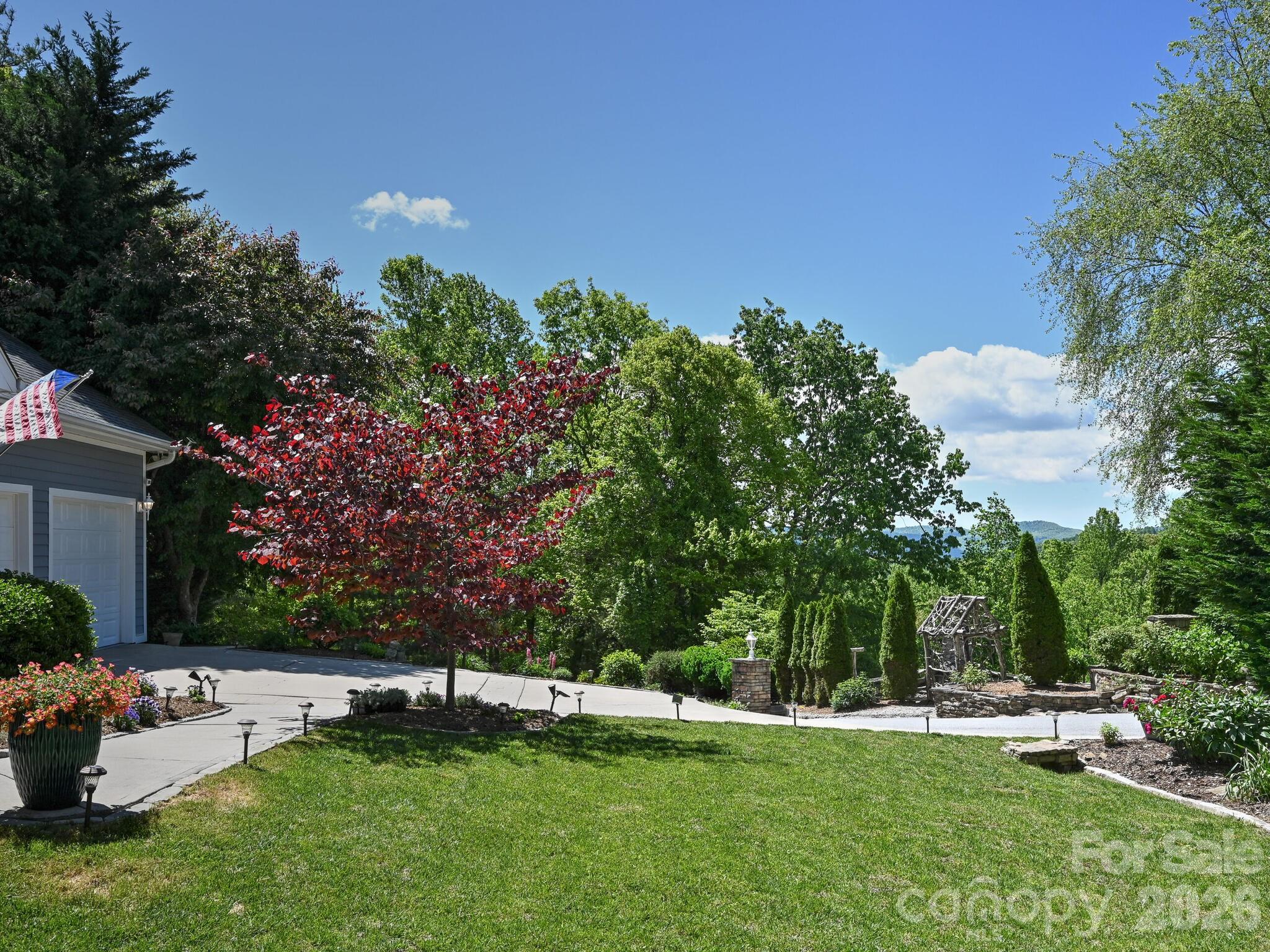 105 Spring Path Hendersonville NC 28739