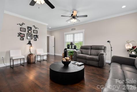 760 Jenkins Valley Road Alexander NC 28701