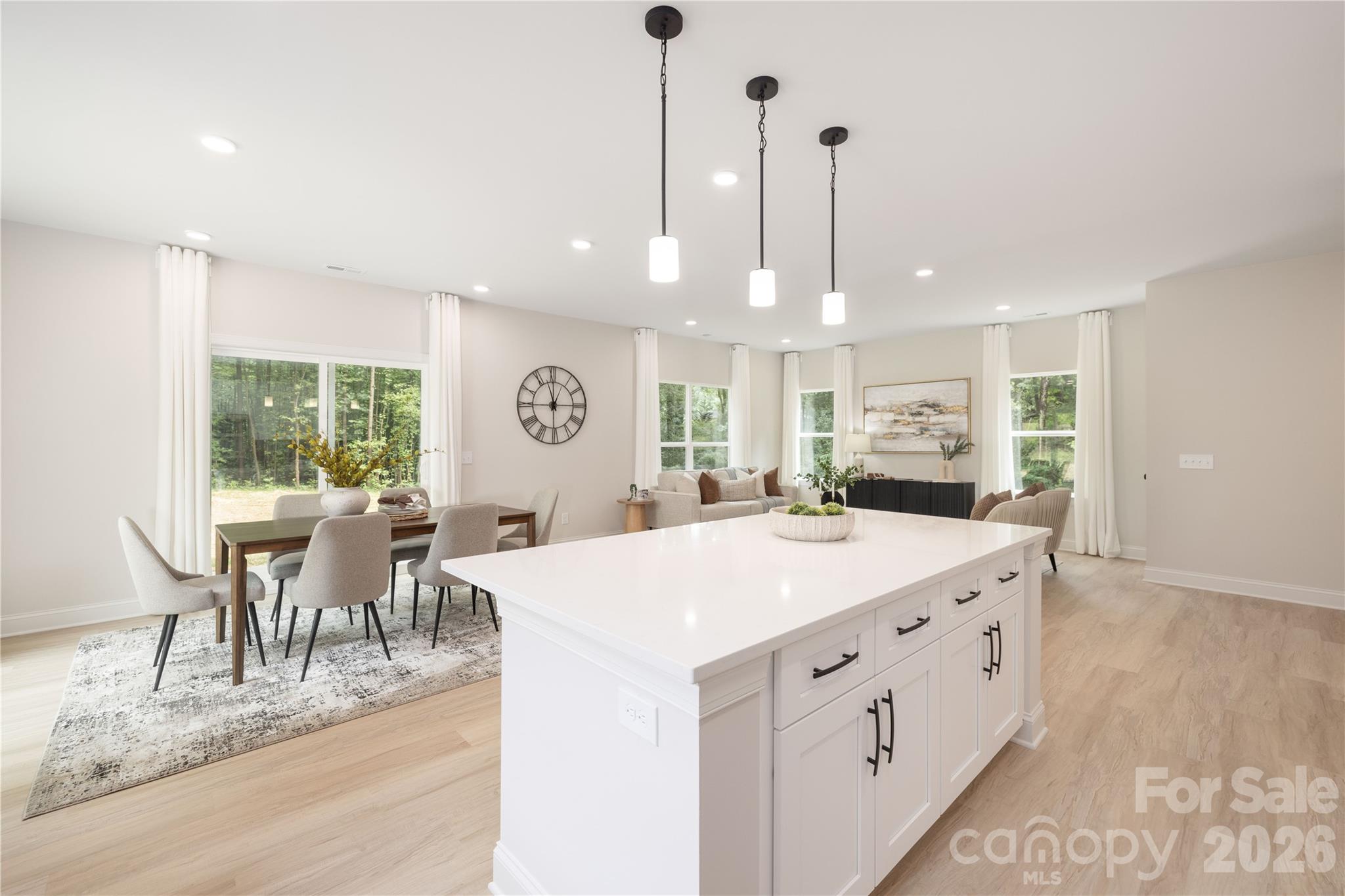 9218 Pinenoll Lane Charlotte NC 28215