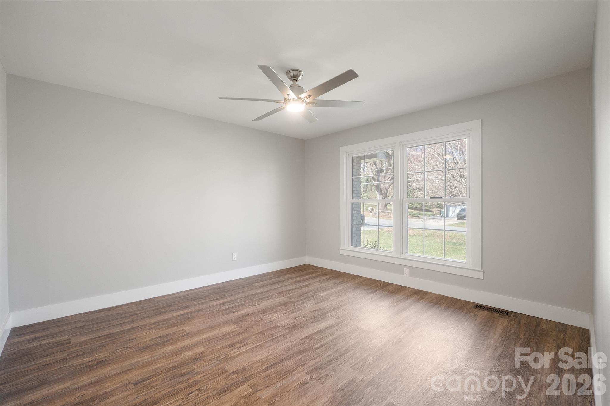 306 7th Street Place NE Conover NC 28613