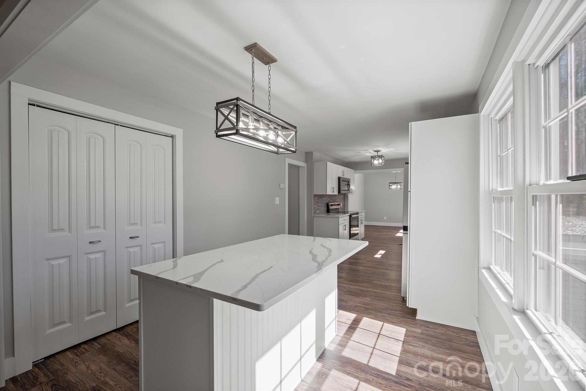 306 7th Street Place NE Conover NC 28613