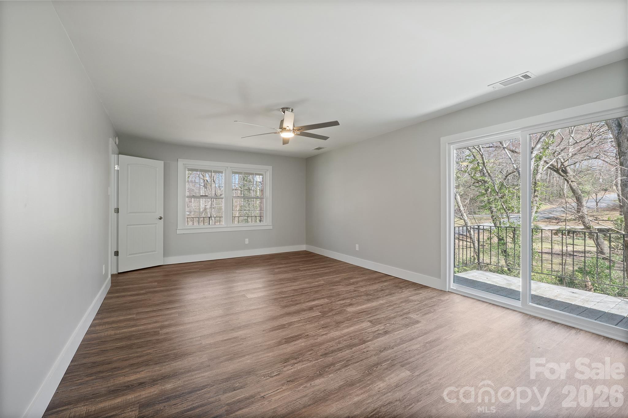 306 7th Street Place NE Conover NC 28613