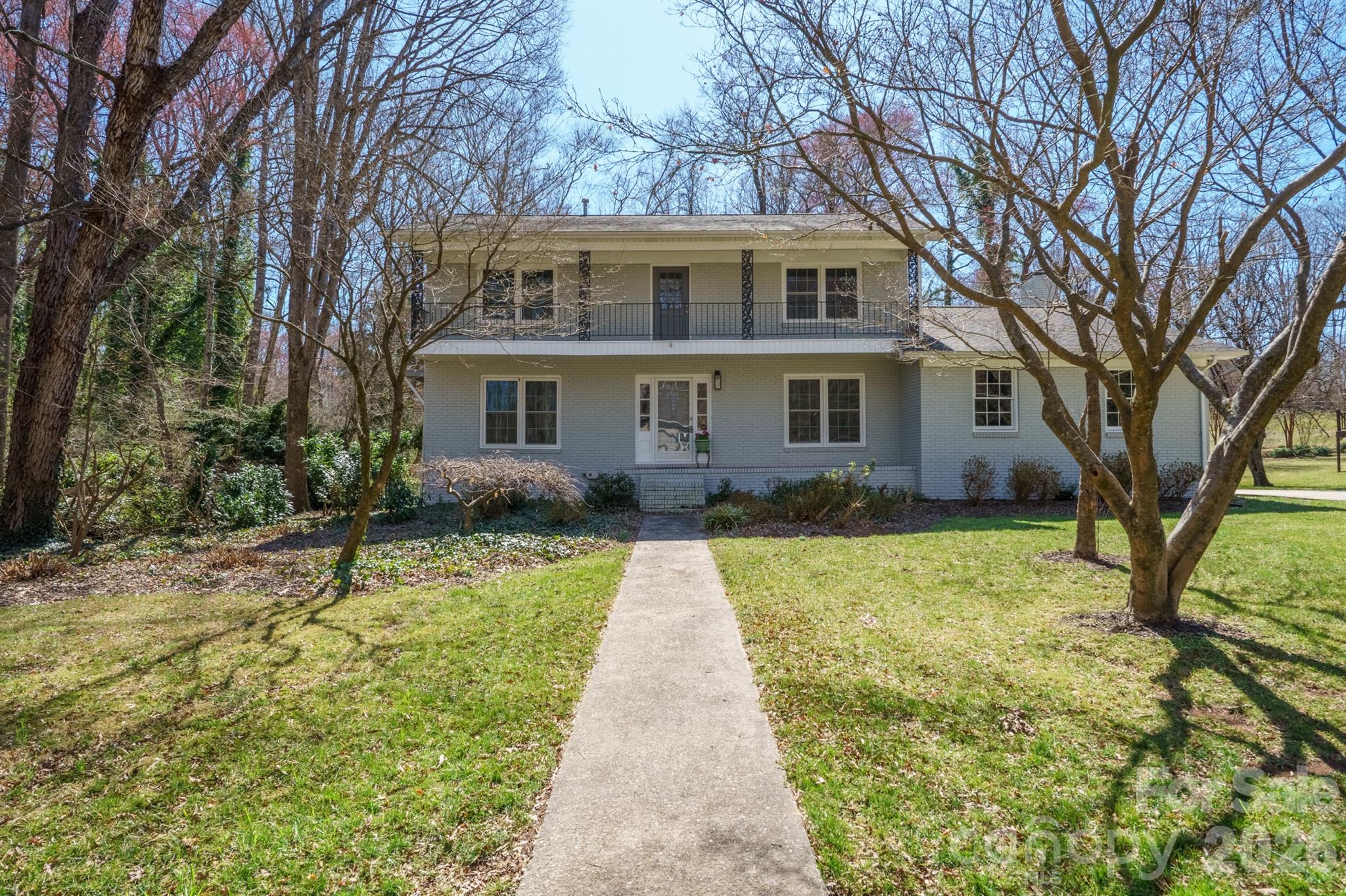 306 7th Street Place NE Conover NC 28613