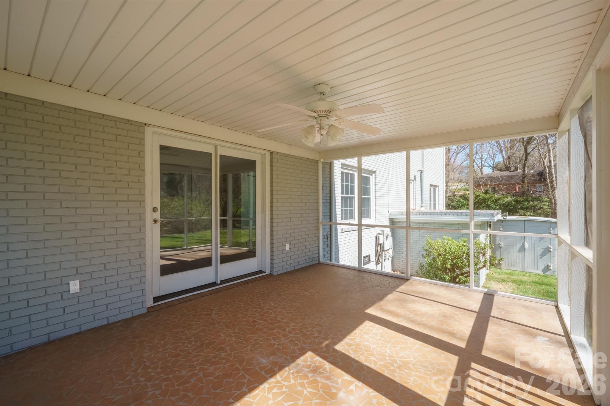306 7th Street Place NE Conover NC 28613