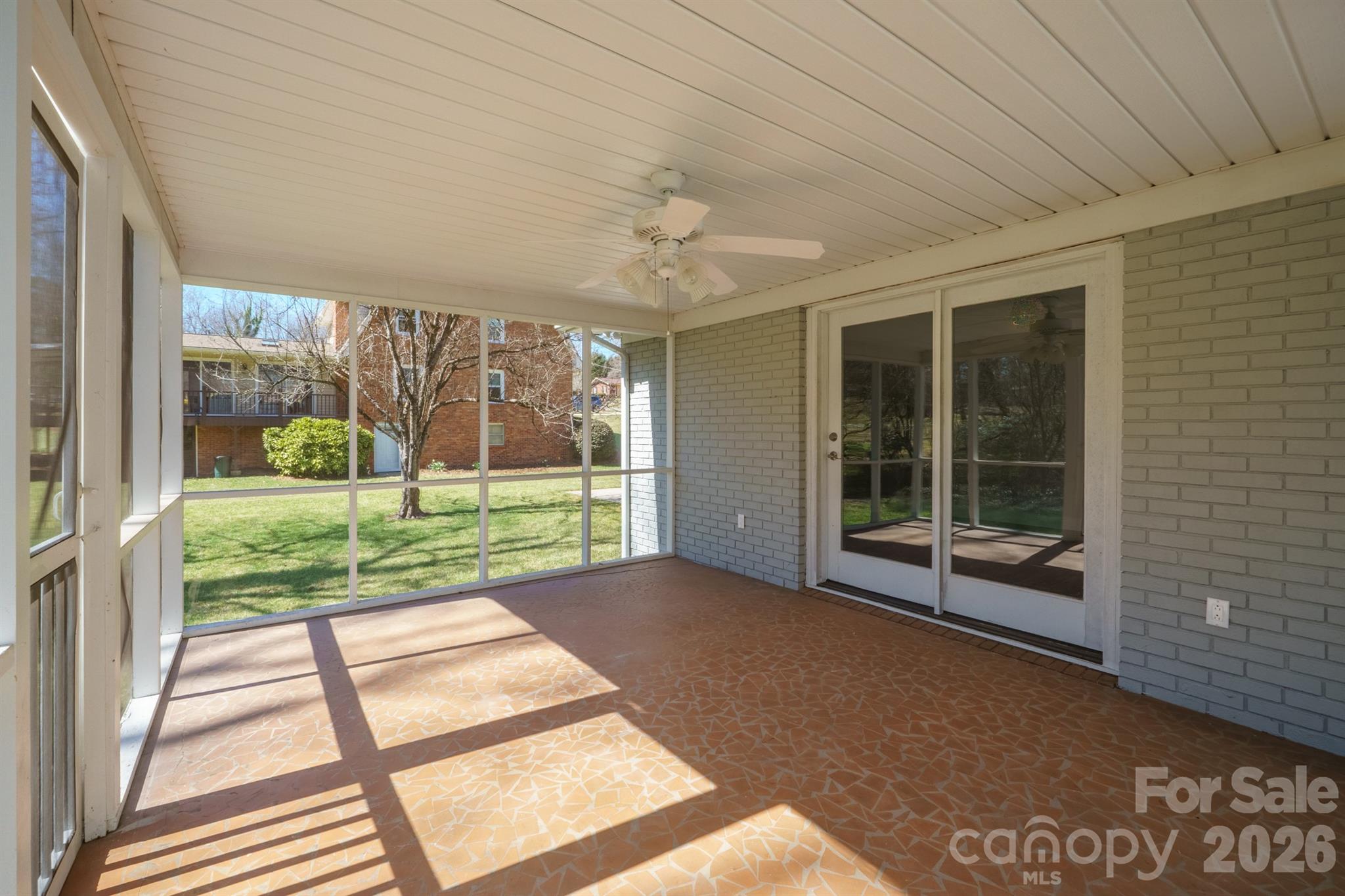 306 7th Street Place NE Conover NC 28613