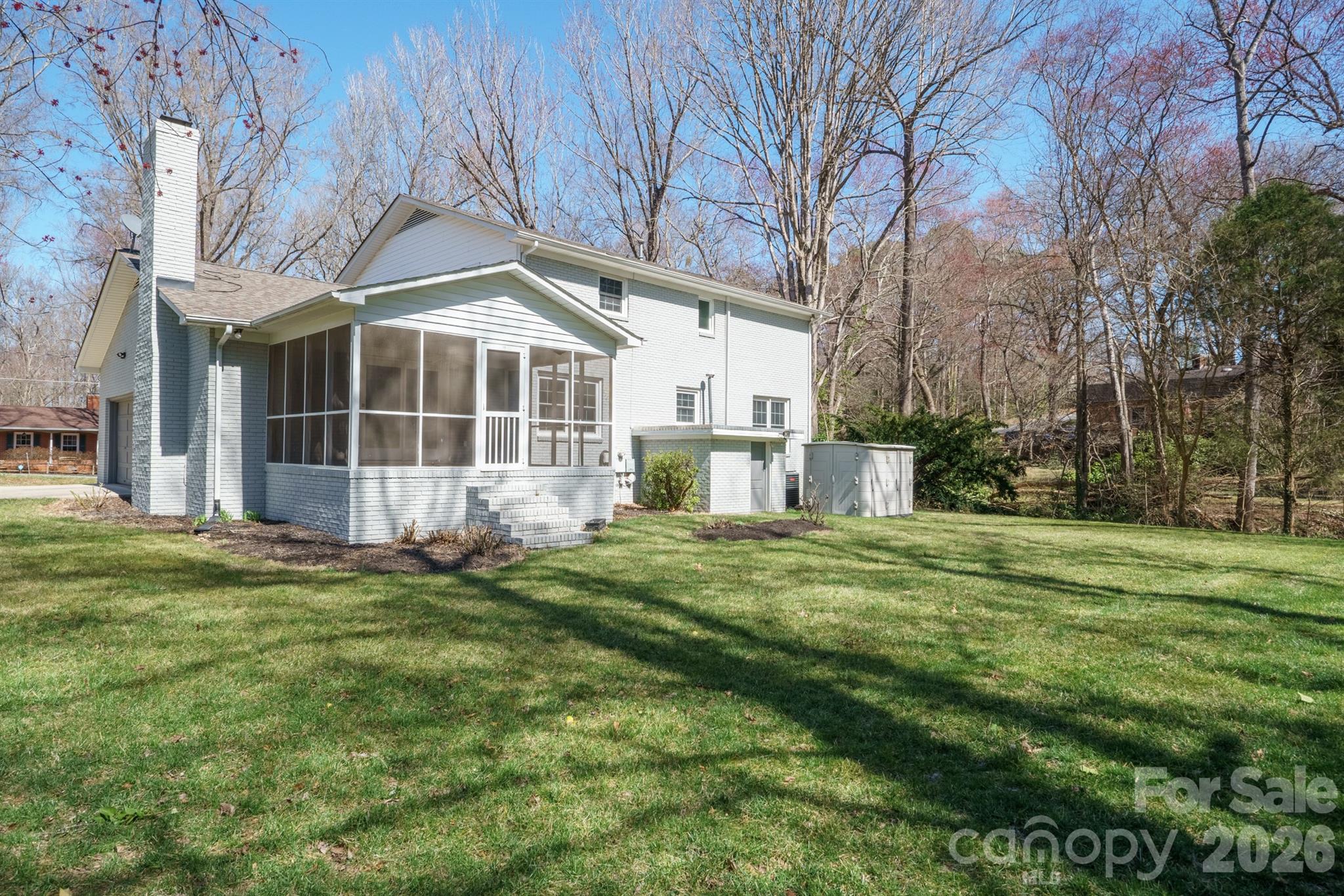 306 7th Street Place NE Conover NC 28613